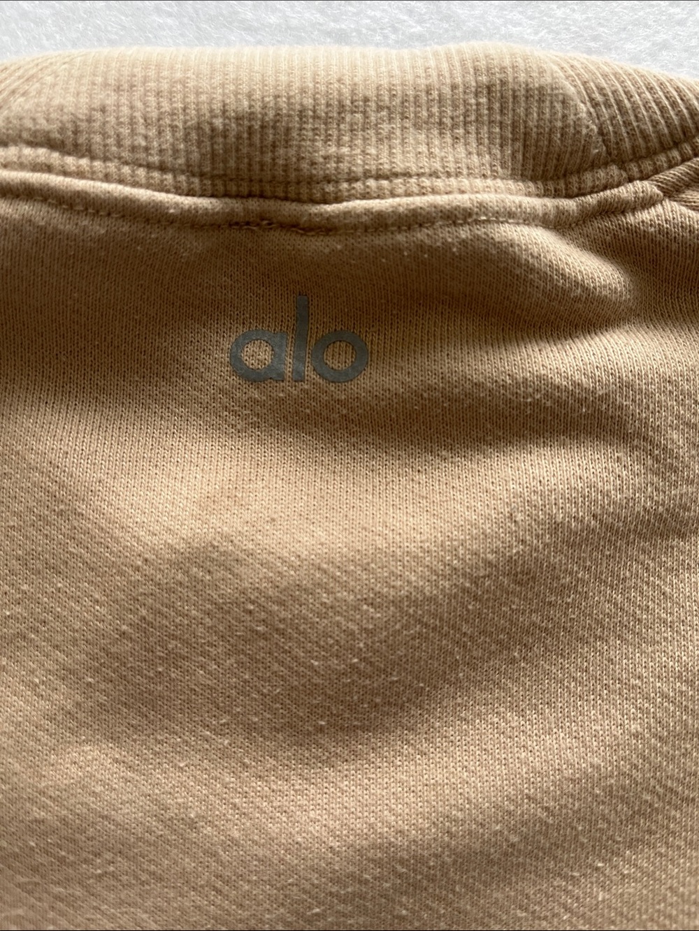 ALO Yoga Cropped Raw-Edge Tank Top — Beige/Tan - Picture 7 of 7
